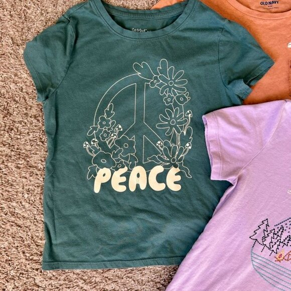 Girls’ 3-Pack Graphic Tees | Size Medium | Old Navy, Cat & Jack & Eddie Bauer - Picture 2 of 15